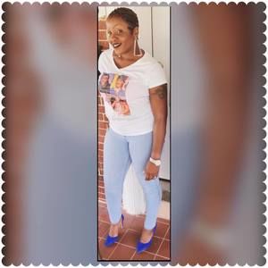 Meet your Posher, Tavia